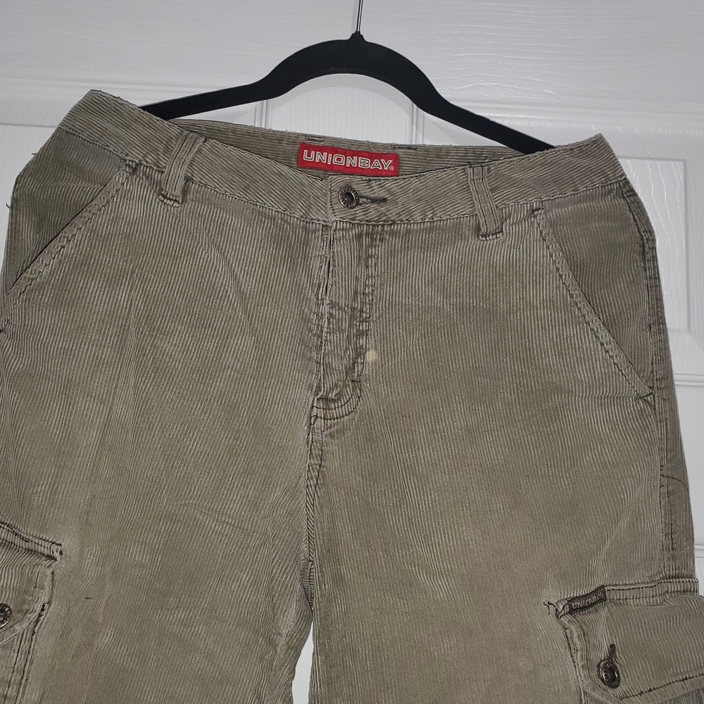 UNIONBAY Olive Corduroy Cargo Pants